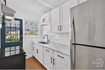 216 E 57th Street, Savannah, GA 31405 - Photo 27