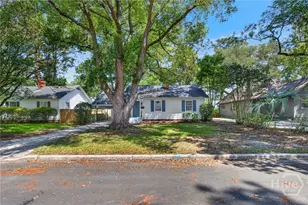216 E 57th St, Savannah, GA 31405 - Photo 7