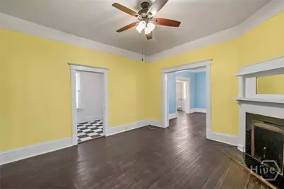 637 E 39th Street, Savannah, GA 31401 - Photo 13