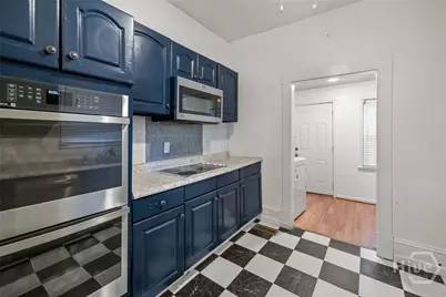 637 E 39th Street, Savannah, GA 31401 - Photo 15