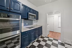 637 E 39th St, Savannah, GA 31401 - Photo 15