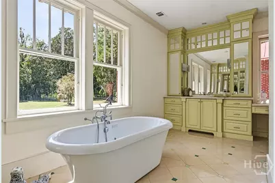 5909 Laroche Avenue, Savannah, GA 31406 - Photo 25