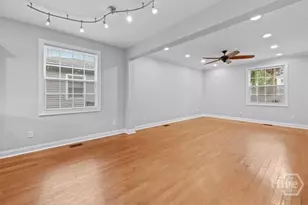 830 E Duffy St, Savannah, GA 31401 - Photo 7