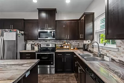 208 Maggie Lane, Allenhurst, GA 31301 - Photo 17