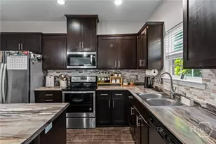 208 Maggie Ln, Allenhurst, GA 31301 - Photo 17