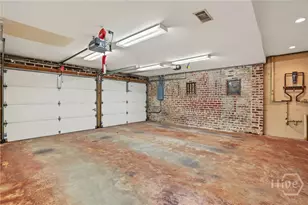 11 W Jones St, Savannah, GA 31401 - Photo 47