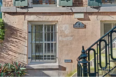 11 W Jones Street, Savannah, GA 31401 - Photo 7