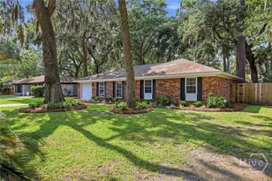 605 Leaning Oaks Dr, Savannah, GA 31410 - Photo 3