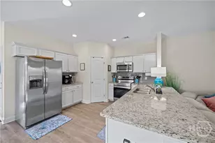 201 Ainsdale Dr, Richmond Hill, GA 31324 - Photo 7
