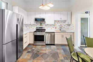 524 E Henry St, Savannah, GA 31401 - Photo 13
