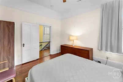 524 E Henry Street, Savannah, GA 31401 - Photo 47