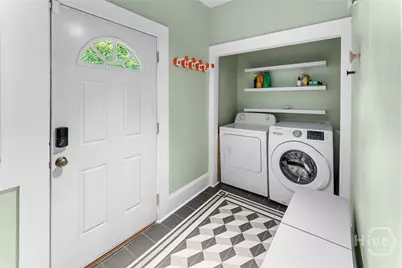 524 E Henry Street, Savannah, GA 31401 - Photo 15