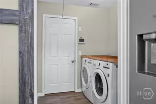 101 Laurens Ln, Savannah, GA 31419 - Photo 11