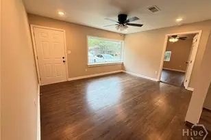 2406 Bon Air Dr, Savannah, GA 31406 - Photo 3