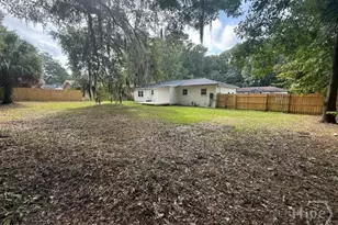 2406 Bon Air Dr, Savannah, GA 31406 - Photo 29