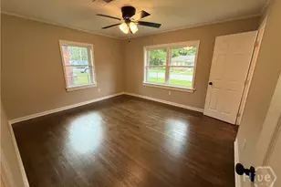 2406 Bon Air Dr, Savannah, GA 31406 - Photo 15