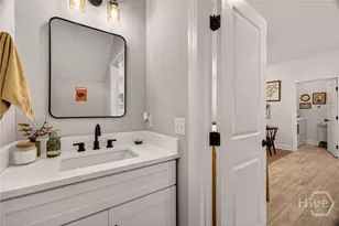 1306 E Waldburg St, Savannah, GA 31404 - Photo 5