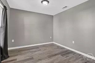 215 Barbour Ln, Hinesville, GA 31313 - Photo 7