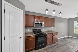 215 Barbour Ln, Hinesville, GA 31313 - Photo 11
