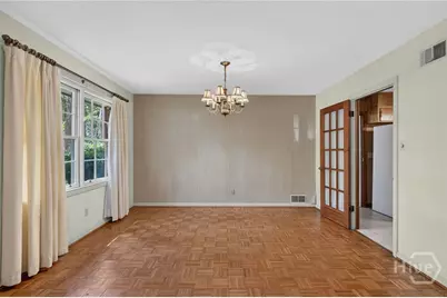 102 Devonshire Road, Savannah, GA 31410 - Photo 9