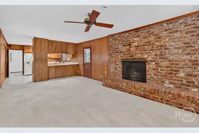 102 Devonshire Road, Savannah, GA 31410 - Photo 11