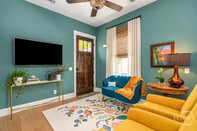 303 W 36th Street, Savannah, GA 31401 - Photo 31