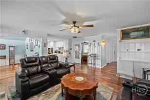 124 Drennon Dr, Jesup, GA 31545 - Photo 3