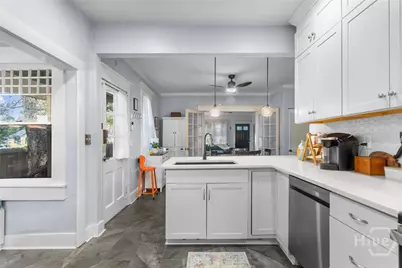1911 Capital Street, Savannah, GA 31404 - Photo 11