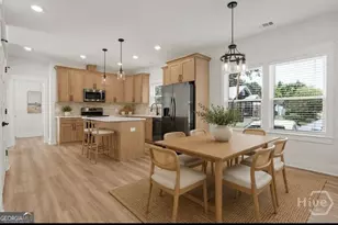 1005 E 35th St, Savannah, GA 31401 - Photo 3
