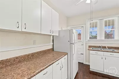 2503 Price Street, Savannah, GA 31401 - Photo 19