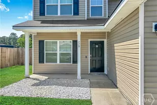 728 Mill Creek Cir, Hinesville, GA 31313 - Photo 3