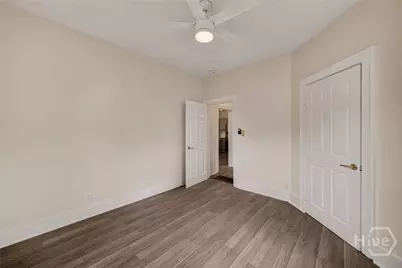 666 E 32nd Street, Savannah, GA 31401 - Photo 15