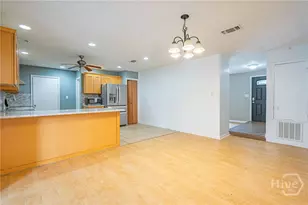 17 Oxford Ct, Savannah, GA 31419 - Photo 9