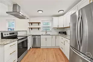 2402 Texas Ave, Savannah, GA 31404 - Photo 13