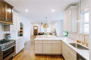 1214 E Duffy St, Savannah, GA 31404 - Photo 17