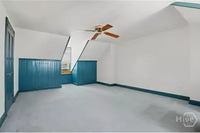 11 W Charlton Street, Savannah, GA 31401 - Photo 37