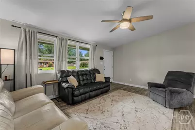 410 Delores Drive, Savannah, GA 31406 - Photo 7