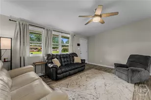 410 Delores Dr, Savannah, GA 31406 - Photo 7