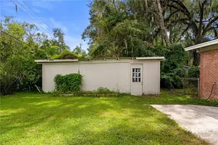 410 Delores Dr, Savannah, GA 31406 - Photo 25