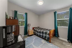 410 Delores Dr, Savannah, GA 31406 - Photo 17