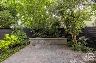 513 E Perry St, Savannah, GA 31401 - Photo 3