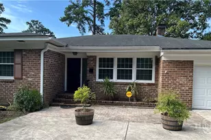 21 E 61st St, Savannah, GA 31405 - Photo 3