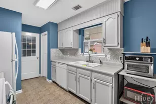 113 Rose Dr, Springfield, GA 31329 - Photo 7