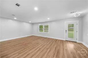 607 Dyches Dr, Savannah, GA 31406 - Photo 7
