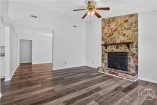 1390 Forest Lake Dr, Hinesville, GA 31313 - Photo 5