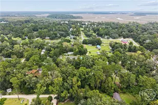 253 Cornfield Ave, Midway, GA 31320 - Photo 31