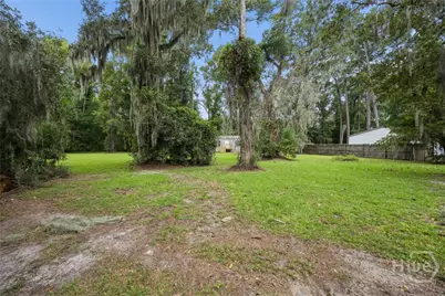 253 Cornfield Avenue, Midway, GA 31320 - Photo 5