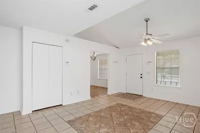 819 Ridgewood Way, Hinesville, GA 31313 - Photo 5