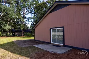 819 Ridgewood Way, Hinesville, GA 31313 - Photo 17