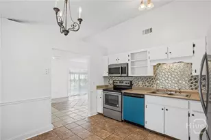 819 Ridgewood Way, Hinesville, GA 31313 - Photo 7
